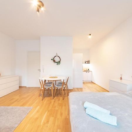 Destne Apartmany 데슈트네 프 오를리츠키흐 호라 외부 사진